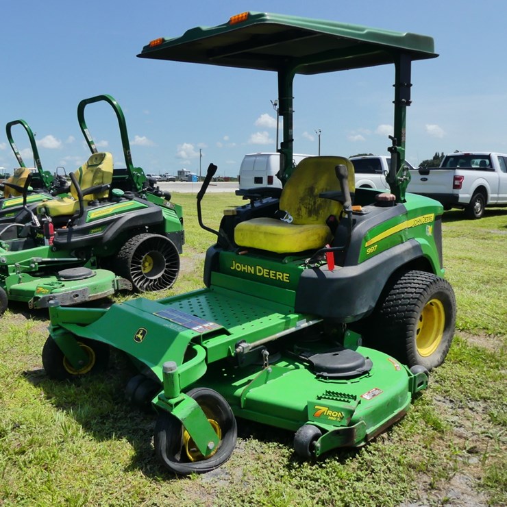 JOHN DEERE 997