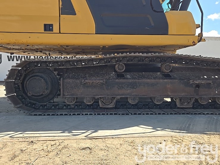 2019-caterpillar-336-image-16