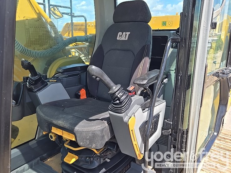 2019-caterpillar-336-image-67