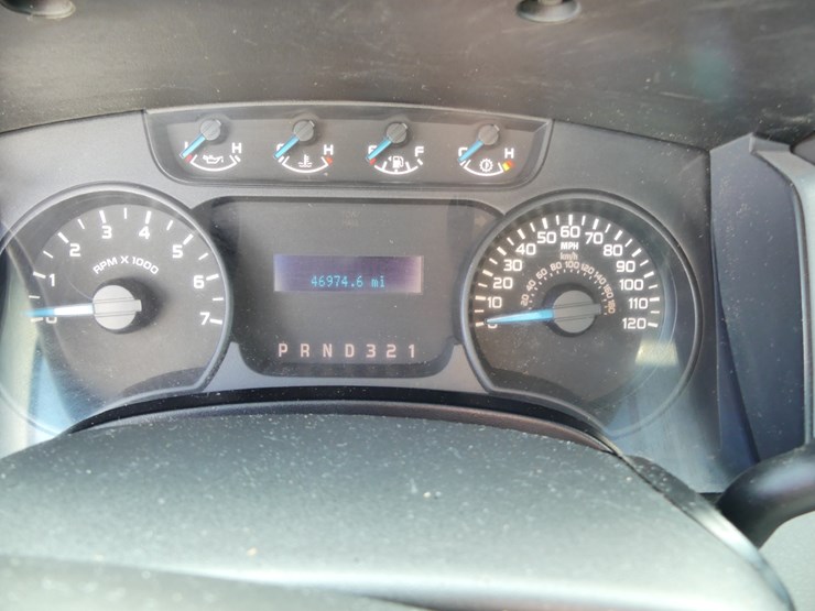 2013-ford-f150-xl-image-13