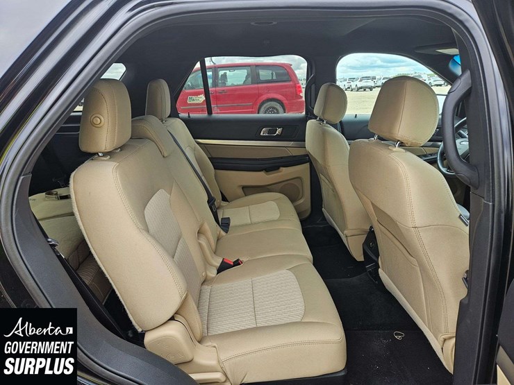 ford-explorer-image-19