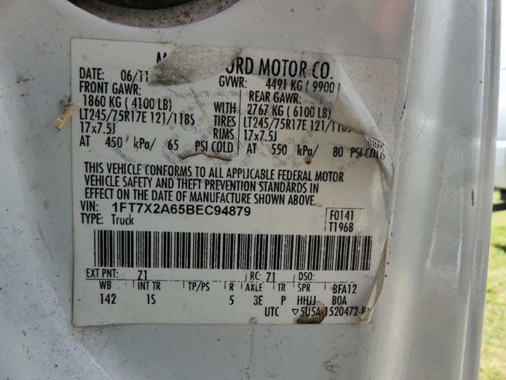 2011-ford-f250-xl-image-22
