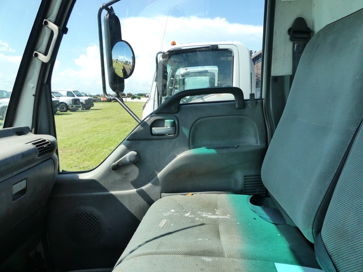 1999-gmc-3500-image-11