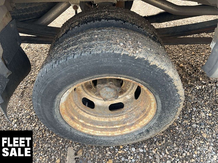 dodge-3500-image-12