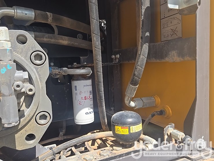 2019-volvo-ec300el-image-43