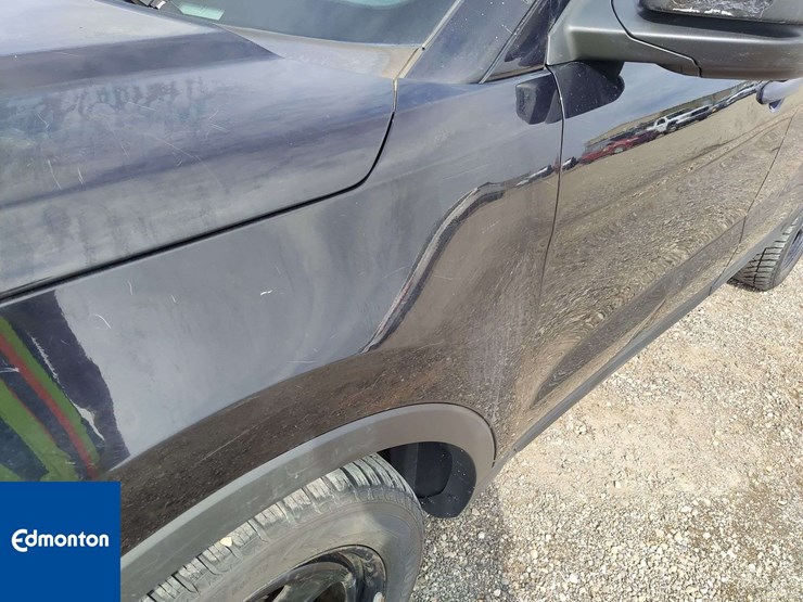 2018-ford-explorer-image-35