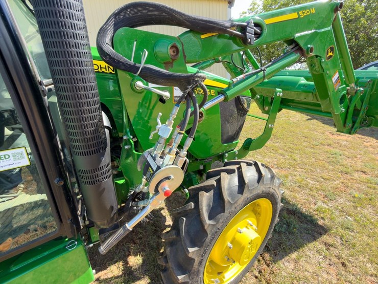 2022-john-deere-5055e-image-15