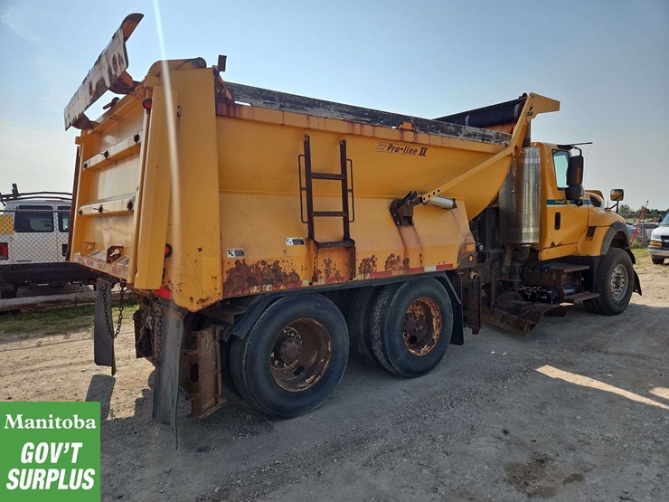 2009-international-workstar-7600-image-4