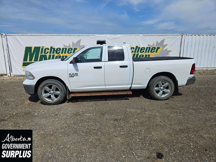 2019-ram-1500-classic-image-6