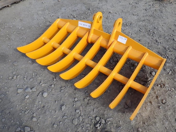 caterpillar-305-image-1