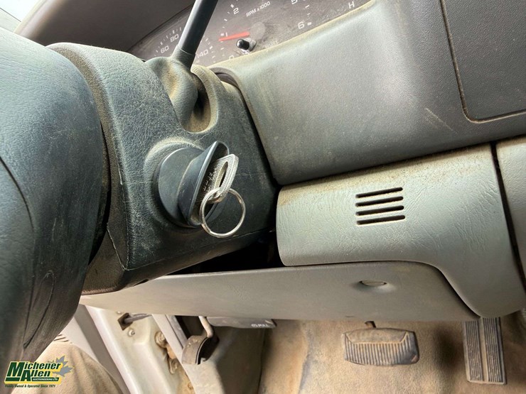 2002-ford-f450-image-21