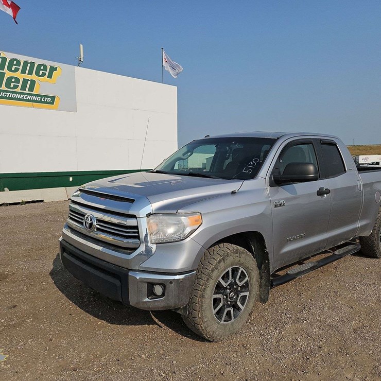 2017 TOYOTA TUNDRA