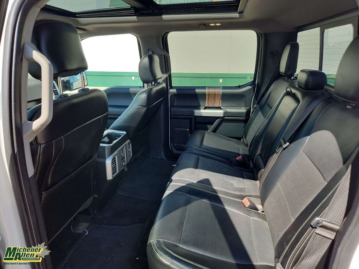 2015-ford-f150-image-15