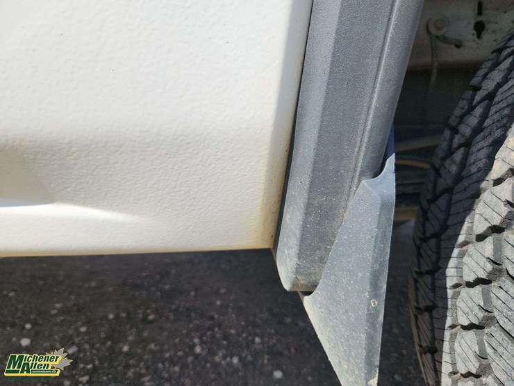 2017-gmc-sierra-1500-image-39