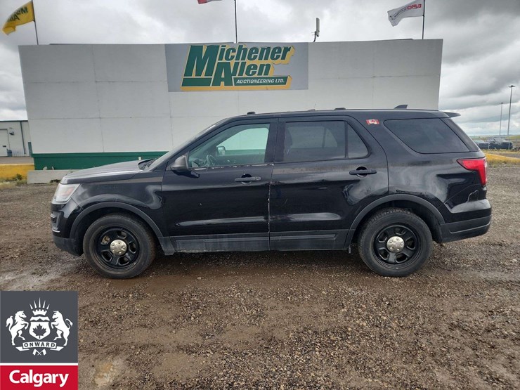 2019-ford-explorer-image-6