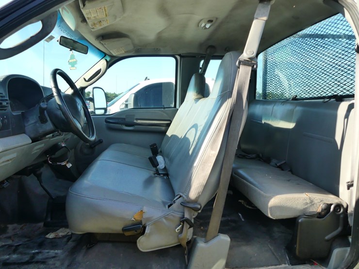 2006-ford-f250-xl-image-9
