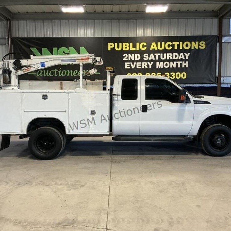 2015 FORD F350