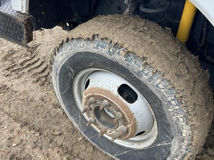 2019-ford-f350-xl-image-9