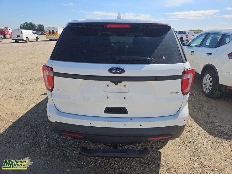 ford-explorer-image-34