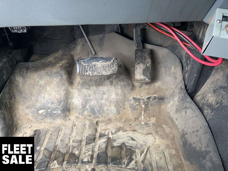 2011-ford-f250-image-18