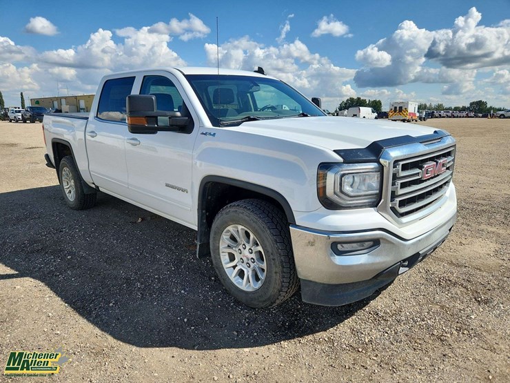 2017-gmc-sierra-1500-image-25