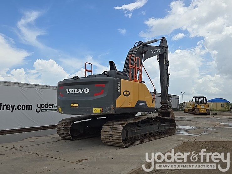 2020-volvo-ec300el-image-5