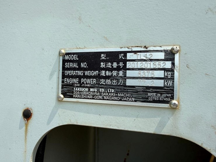 2015-takeuchi-tl12-image-28