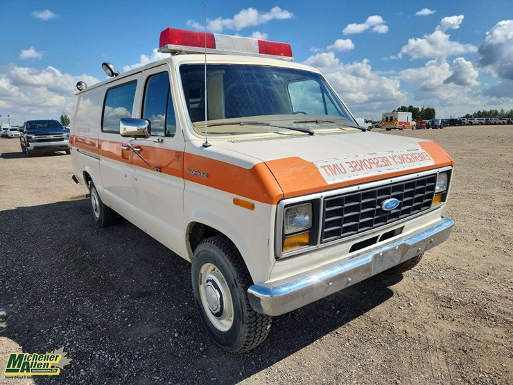 1983-ford-e250-image-28