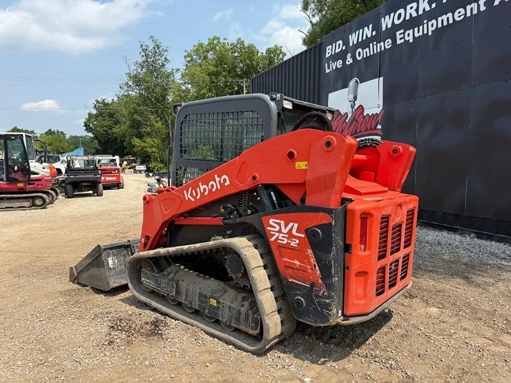 2022-kubota-svl75-2-image-2