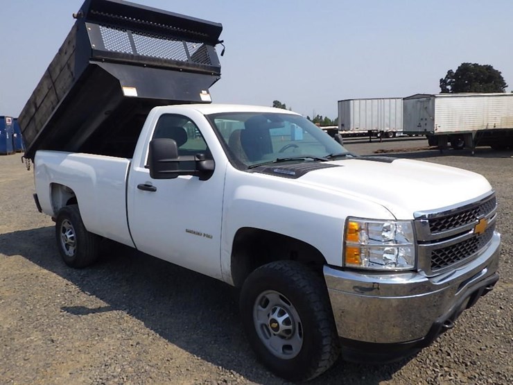 2013-chevrolet-2500-image-7