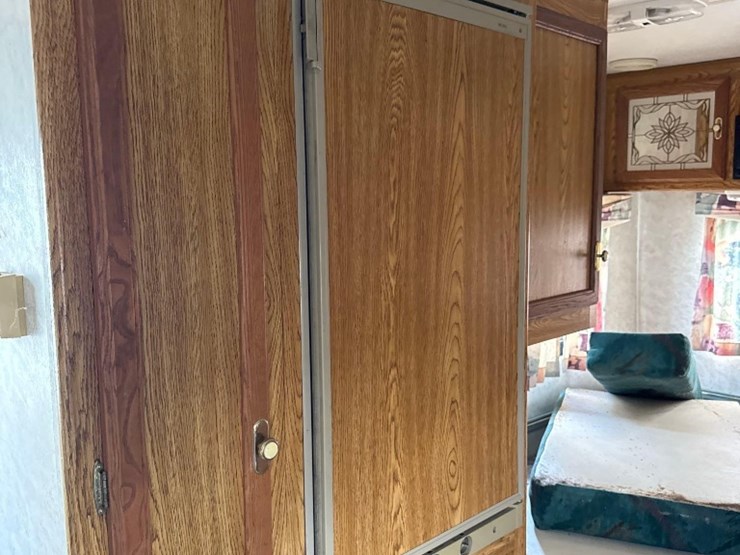 1995/96-sportsman-15ft-travel-trailer/camper-image-12