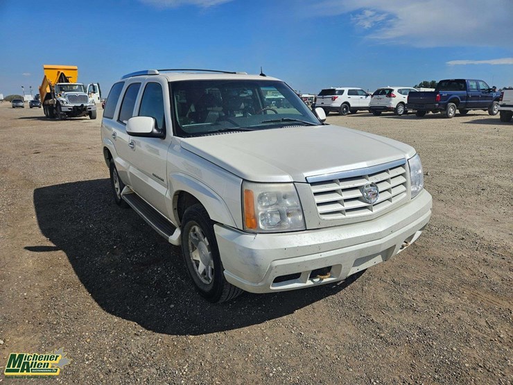cadillac-escalade-image-2