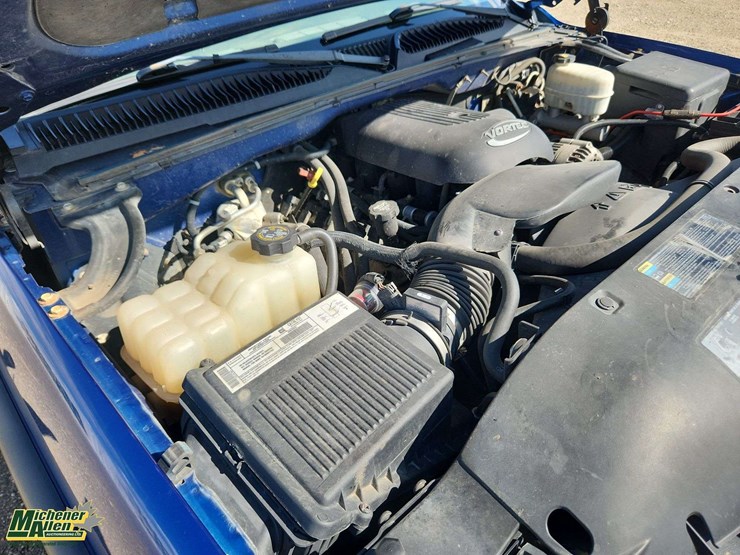 2003-gmc-sierra-2500-image-33