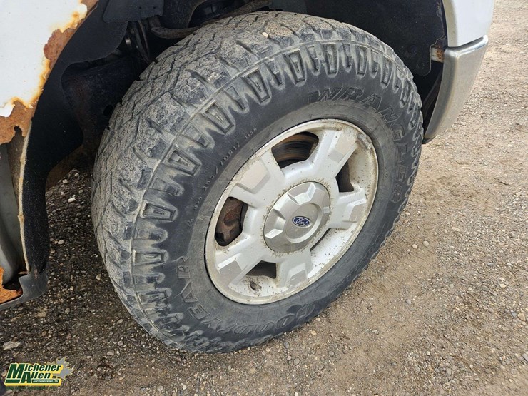 2012-ford-f150-image-35