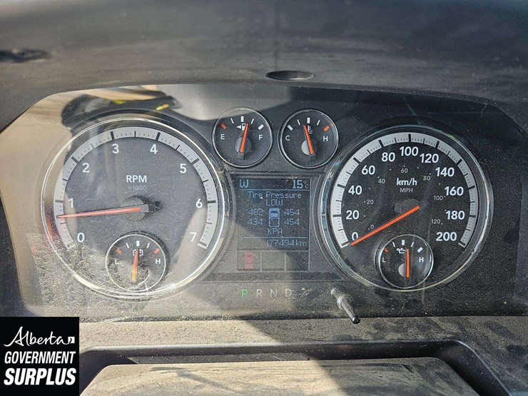 2010-dodge-ram-2500-image-16
