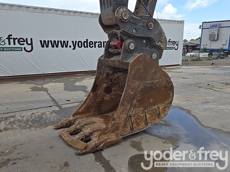 2020-volvo-ec300el-image-21