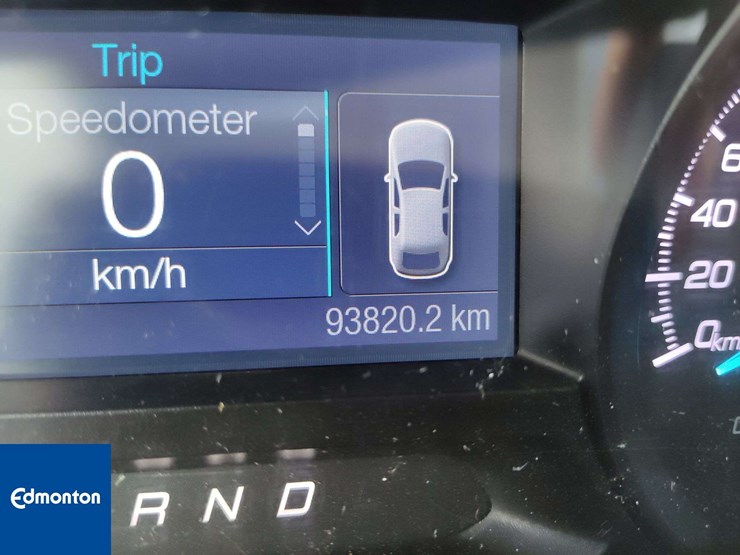 2014-ford-explorer-image-17