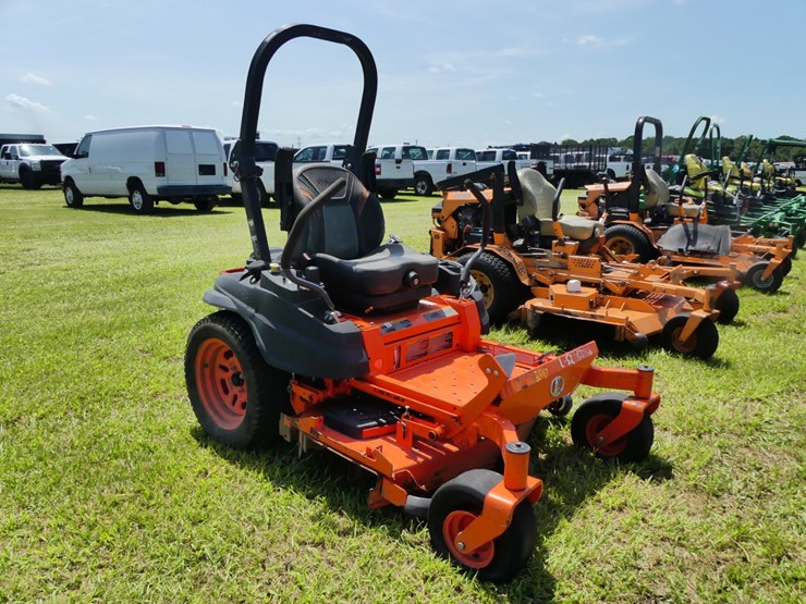 2023-kubota-z412kw-image-2
