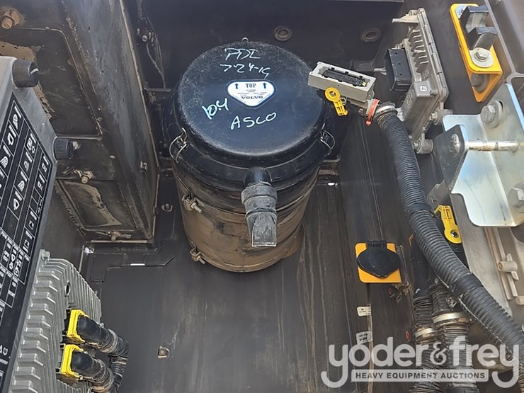 2019-volvo-ec300el-image-30