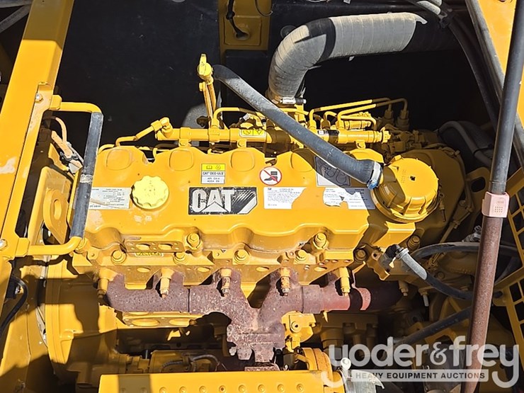 2019-caterpillar-336-image-56