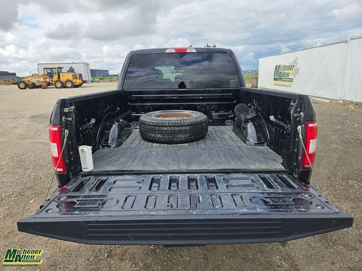 2018-ford-f150-image-24