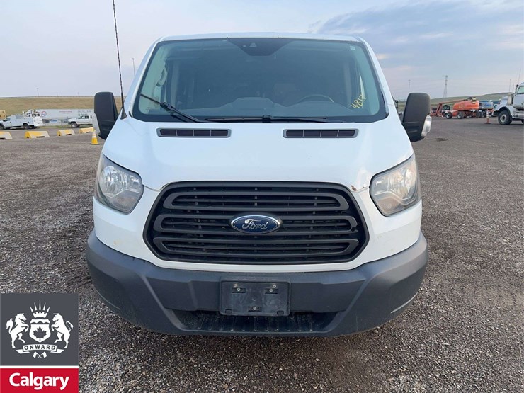 2017-ford-transit-image-9