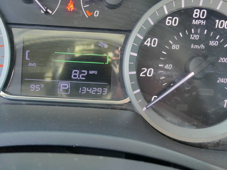 2015-nissan-sentra-image-15