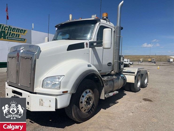 2018-kenworth-t880-image-1