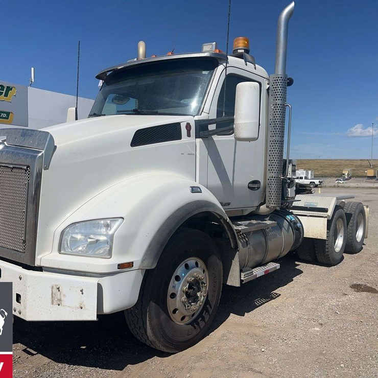 2018 KENWORTH T880