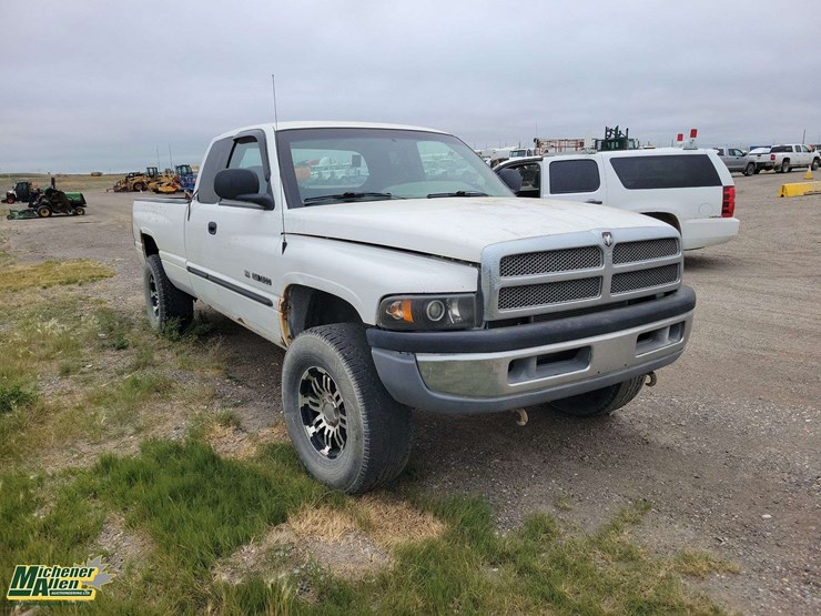 2001-dodge-ram-1500-image-5