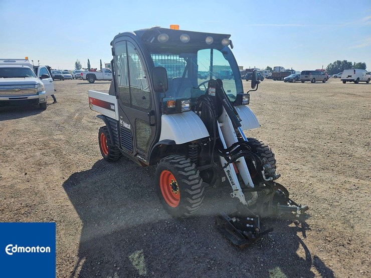 bobcat-toolcat-5600-image-2