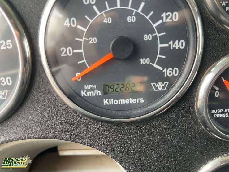 western-star-4900-image-26
