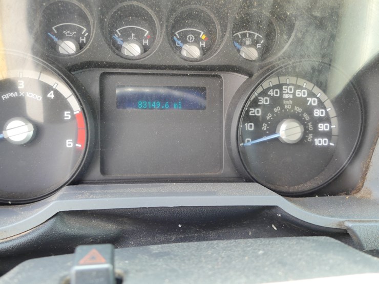 2015-ford-f450-xl-image-16