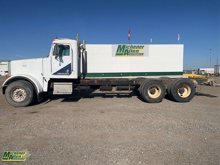 1997-peterbilt-357-image-6